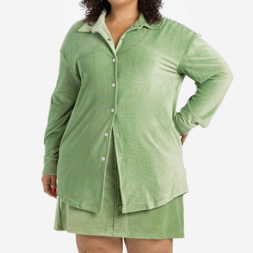 Lularoe ABIGAIL CORDUROY Snap Button Front SHACKET Sage Seafoam Green NWT